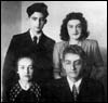 Рахлины Марлена и Феликс с родителями Давидом и Блюмой. Харьков, 1949.