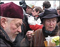 Акция памяти Станислава Маркелова и Анастасии Бабуровой. Фото Варвары Пахоменко, 'Демос'