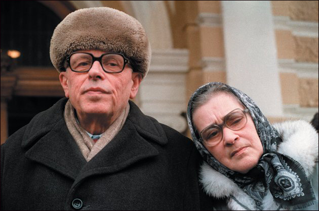 Андрей Дмитриевич Сахаров и Елена Георгиевна Боннэр. 1987. Daniel Janin-AFP