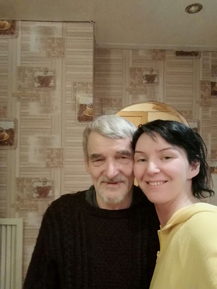 Юрий Дмитриев с дочерью Екатериной. Первый день на свободе